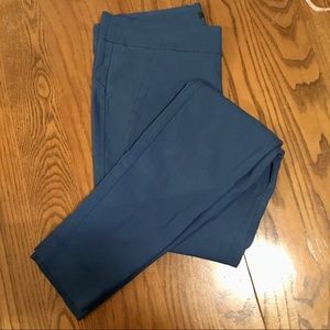 RW&CO Blue Leggings